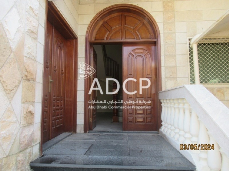 Entrance ADCP 7269 in Al Manhal